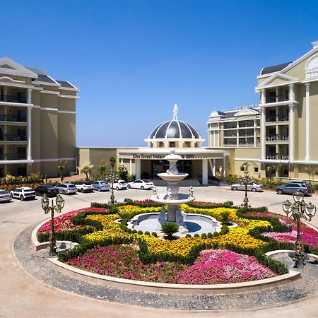 Sunis Efes Royal Palace Resort & Spa Özdere Buitenkant foto